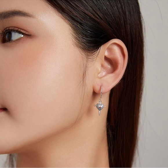 Single Accent Pure 925 Sterling Silver Fashion Love Sword Stud Earring - Picture 2 of 6